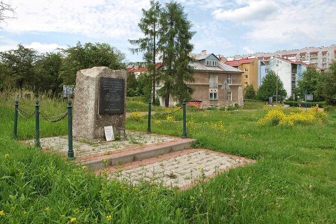 2-Hour Guided Tour in Kraków-Płaszów Concentration Camp - Grey House and roll-call area: turning key locations into clear context