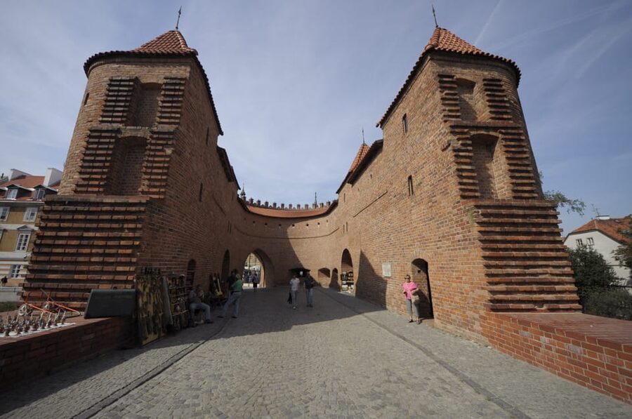 3 hour: Warsaw Old Town with Royal Castle /inc. Pick-up/ - Price and value: what $97 includes, and what that means for your day