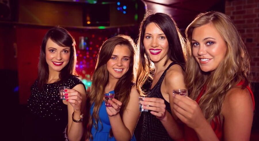 6-10 Vodka Shots Private Tasting Tour at Best Warsaw Bars - Price and value: is $172 per person fair?
