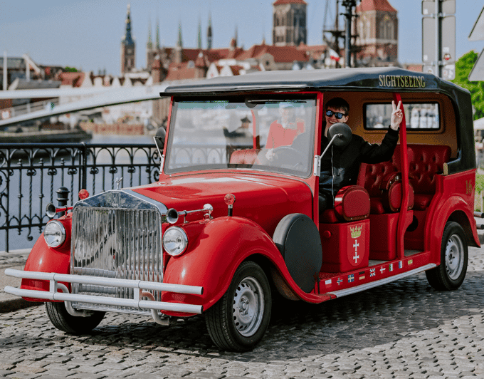 60 min of sightseeing in retro cars, Gdansk - Price and value: is $41 for an hour a good deal?