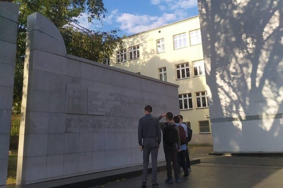 A unique walking tour of Jewish Warsaw -- past and present - Key moments you will actually notice on the walk