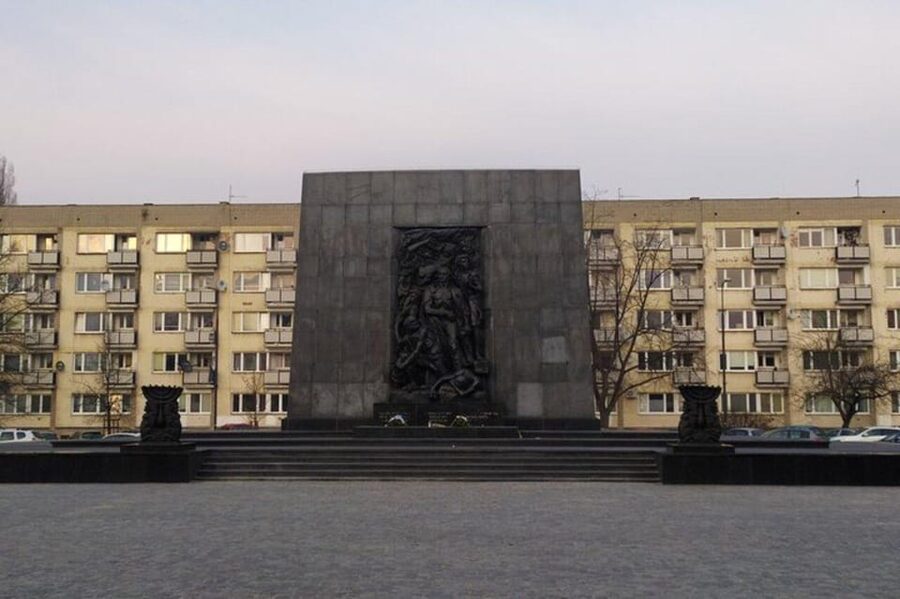 A unique walking tour of Jewish Warsaw -- past and present - Meeting point and on-your-feet logistics (read this first)