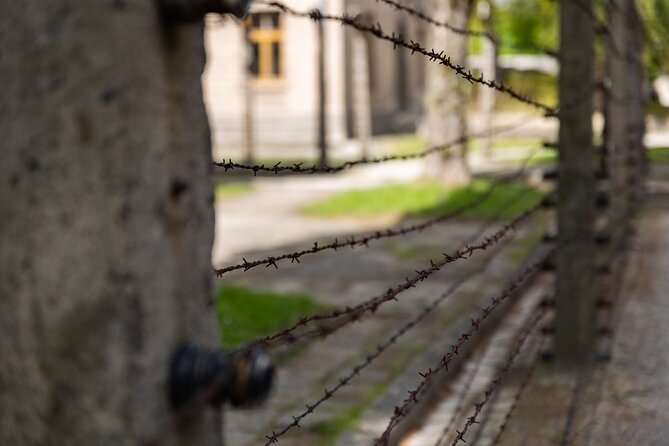 Auschwitz-Birkenau: Day Trip & Transfer from Kraków - Behavior rules and what to bring so you’re not scrambling