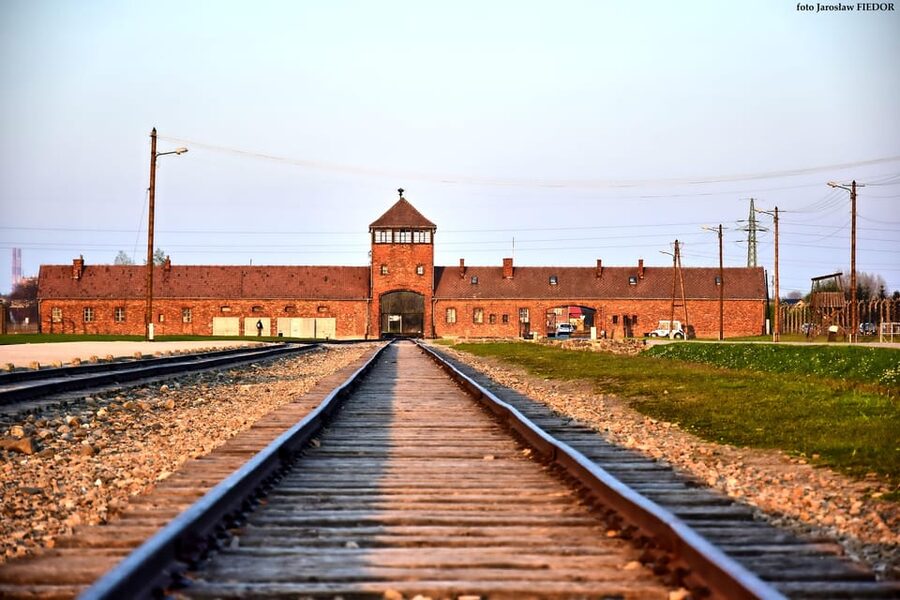 Auschwitz-Birkenau: Guided Tour and Skip-The-Line Ticket - What to Bring, What Not to Bring, and Rules You Must Follow