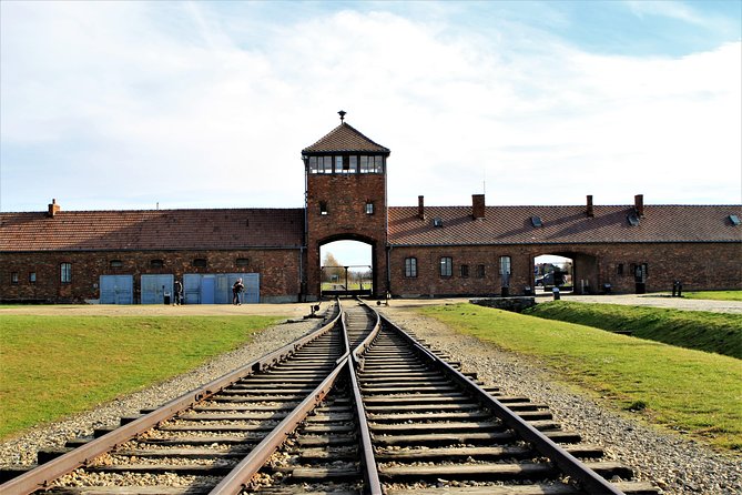 Auschwitz-Birkenau Guided Tour by Private Transport from Krakow - Practical packing and ID rules that prevent headaches