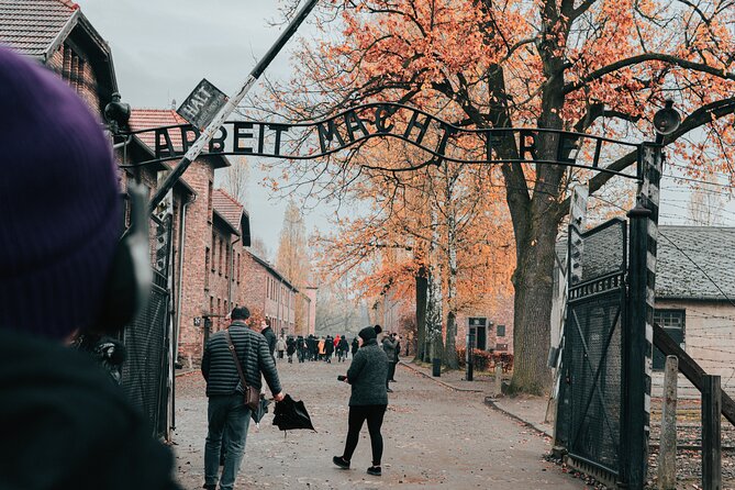 Auschwitz Birkenau guided tour from Krakow private chauffeur - Auschwitz I: How the Headset-Guided Visit Works
