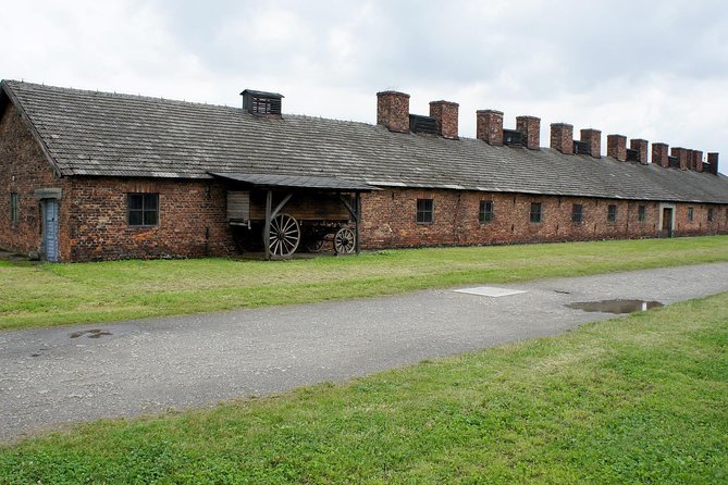Auschwitz Birkenau guided tour from Krakow private chauffeur - How to Read the Day: Auschwitz I vs Birkenau
