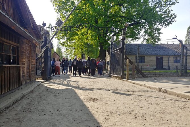Auschwitz Birkenau Guided Tour with Hotel Pickup from Cracow - Birkenau Brzezinka: Scale, Silence, and Getting the Timing Right