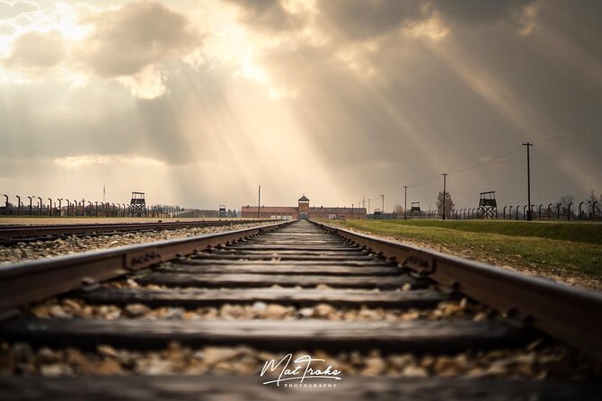 Auschwitz-Birkenau Memorial and Museum Guided Tour - Private Transport - Auschwitz I (Panstwowe Muzeum Auschwitz-Birkenau): Museum Time You Can Actually Follow