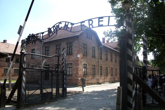 Auschwitz Birkenau Museum and Salt Mine All Inclusive DAY TRIP with Local Guides - Skipping lines at Auschwitz, and why it changes the feel of the day
