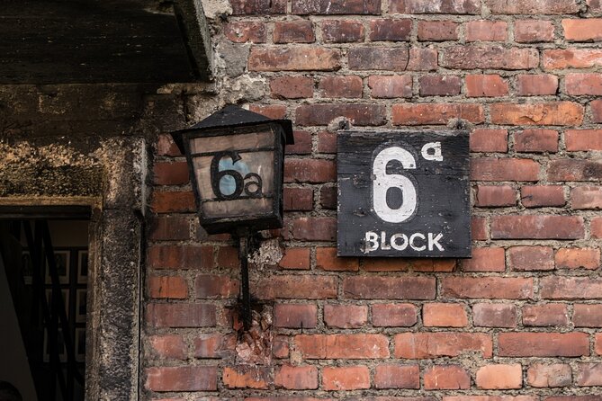 Auschwitz & Birkenau Small Group Live Guided Tour with Hotel Pick Up Transport - Logistics checklist you should not skip (ID, names, bags)