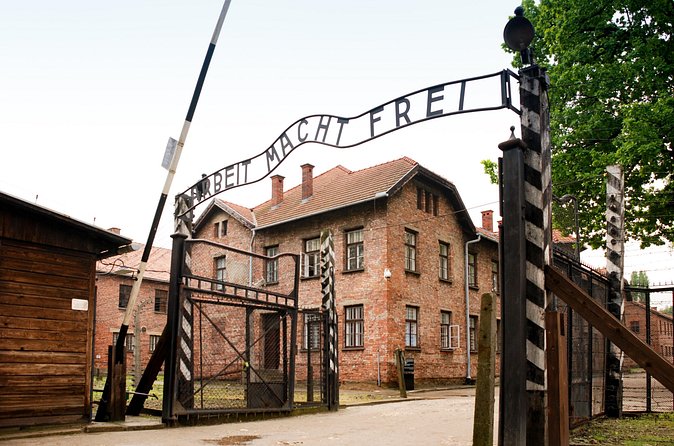 Auschwitz Birkenau tour from Krakow - FAQ