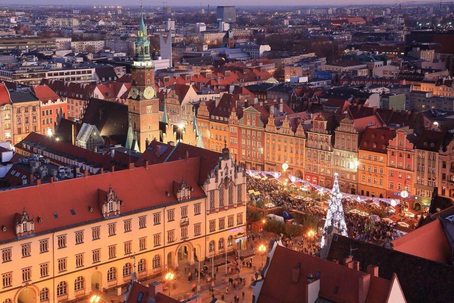 Best of Wroclaw 3-Hour History and Culture Walking Tour - Language options, and why it matters for a culture walk