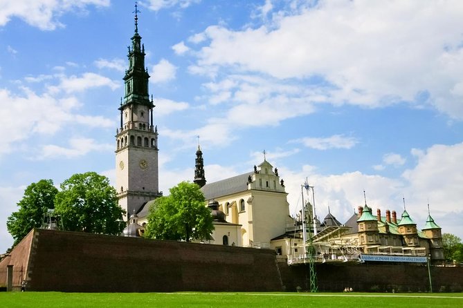Black Madonna Czestochowa Jasna Gora Private Tour From Krakow - Timing that works: planning your 7 to 9 hour day
