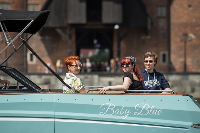 Boat Tour in Gdańsk – Explore the Historic Motława River - Group size and comfort: why the max 10 matters