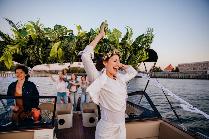Boat Tour in Gdańsk – Explore the Historic Motława River - Price and value: is $34.92 a good deal?