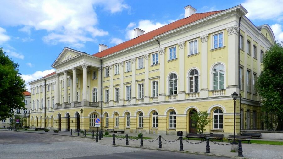 Chopin Tour in Warsaw with Skip-the-line Museum & Concert - What makes the museum-and-streets pairing work