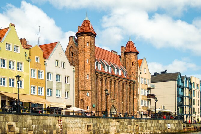Cruises on the Motlawa River - Olowianka Island and Granary Island: where Gdansk history overlaps