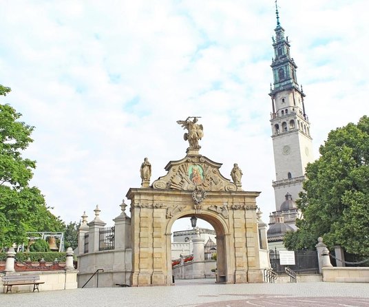 Częstochowa Black Madonna and Lagiewniki Tour from Krakow - Key highlights that make this day tour work