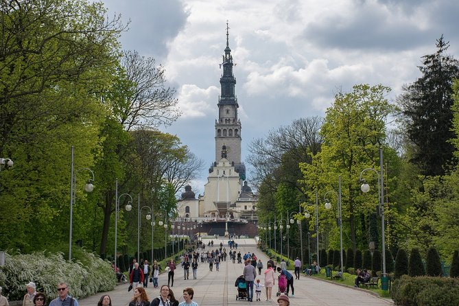 CZĘSTOCHOWA - BLACK MADONNA Monastery, PRIVATE tour from Kraków - Treasury, basilica, and museum-style rooms that turn photos into context