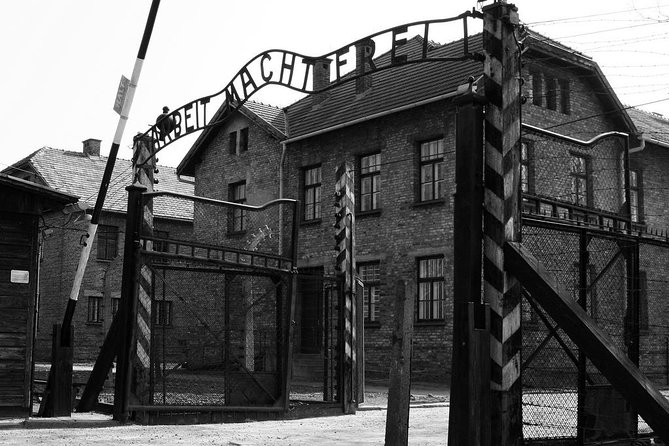 Day Trip: Auschwitz-Birkenau and Wieliczka Salt Mine from Krakow - Wieliczka Salt Mine: going 140 meters down and why it feels different