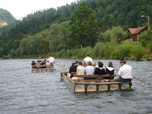 Dunajec River Gorge from Krakow - The raft crew and language: what you might understand on the water