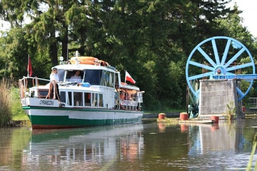 From Gdansk: Elblag Canal Boat Cruise - The Elbląg coffee break: a short pause after the technical show
