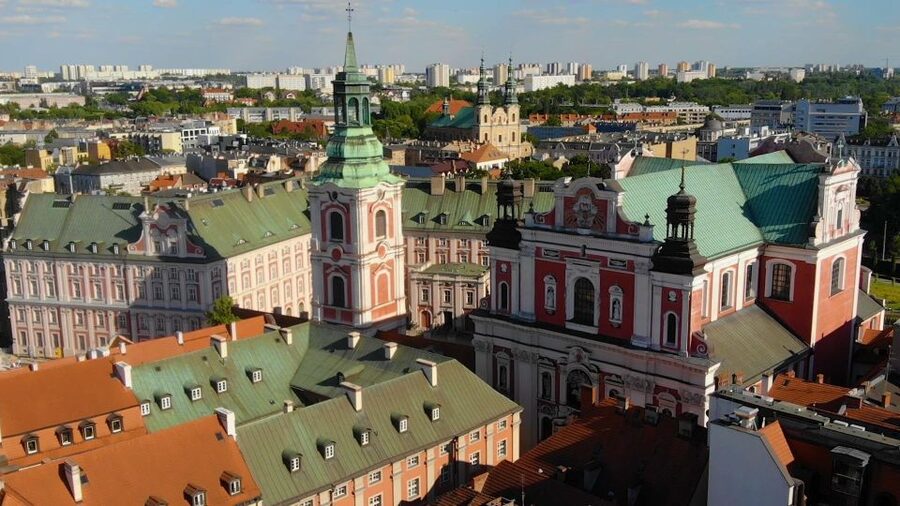 From Golden Age to Fall and Rebirth of Poland - Finish at Stary Browar: modern Poznań after the old stories