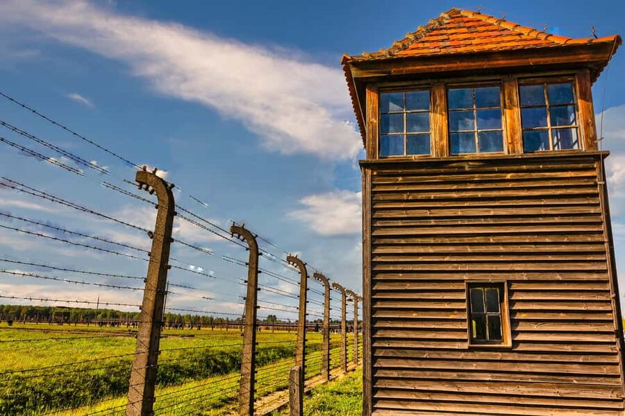 From Krakow: Auschwitz-Birkenau Full-Day Guided Tour - Respect At The End Of The Day: Memorial Time That Isn’t Rushed