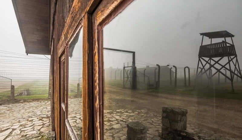 From Krakow: Auschwitz-Birkenau Guided Tour with Transport - Entering Auschwitz: How the day usually flows from Krakow