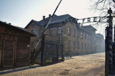 Auschwitz Birkenau Tour with Transfer