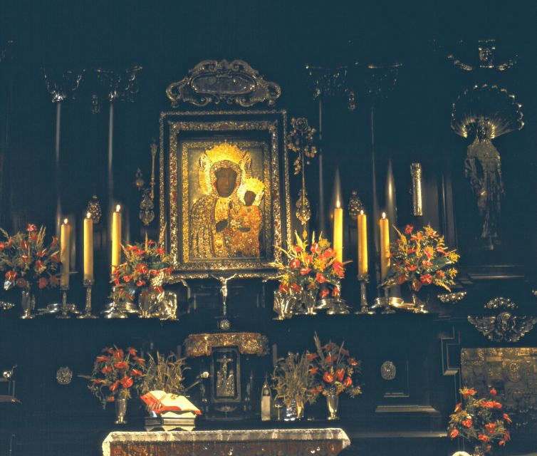 From Krakow: Czestochowa - The Black Madonna - Skip-the-line access: why it’s worth paying for