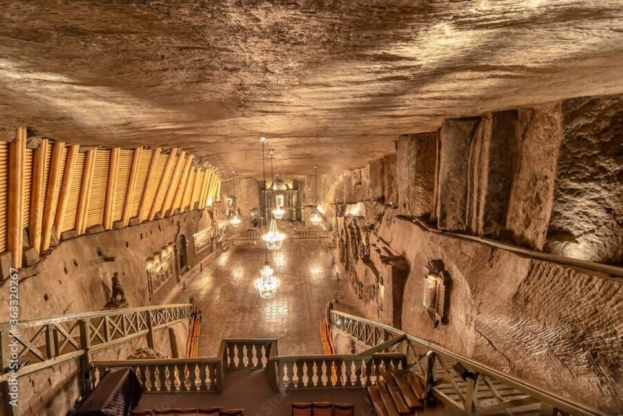 From Krakow: Guided Tour in Wieliczka Salt Mine - Who should book this Wieliczka Salt Mine guided day trip from Krakow