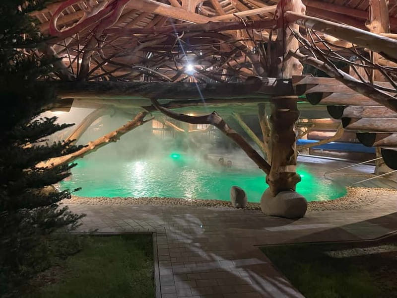 From Krakow: Snowmobile, Zakopane & Chochołowskie Baths - Zakopane stop and Jan Krzeptowski Sabała: why the oldest house matters