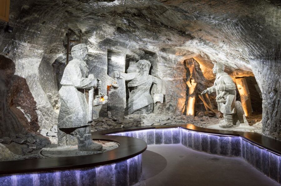 From Krakow: Wieliczka Salt Mine Guided Tour - The big numbers: nine levels, 300 kilometers of tunnels, up to 327 meters down