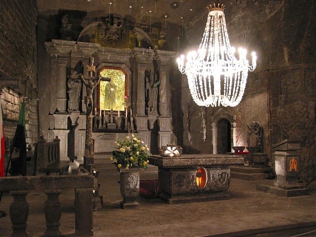 From Kraków: Wieliczka Salt Mine Guided Tour with Transport - Key highlights to lock in
