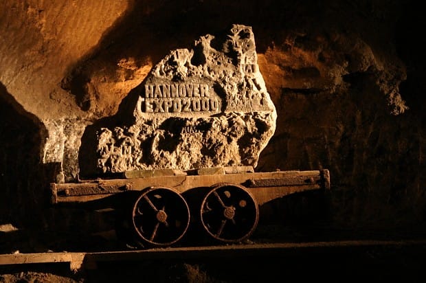 From Kraków: Wieliczka Salt Mine Guided Tour with Transport - The walk down: 800 steps, constant cold, and why comfort counts