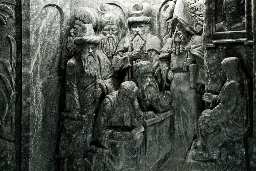 From Krakow: Wieliczka Salt Mine Half-Day Guided Tour - The route through nine levels: chambers that feel like different worlds