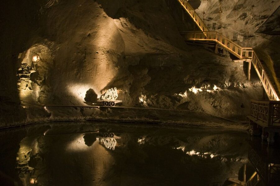 From Krakow: Wieliczka Salt Mine Half-Day Trip with Pickup - UNESCO Chambers, Four Chapels, and the Underground Lake