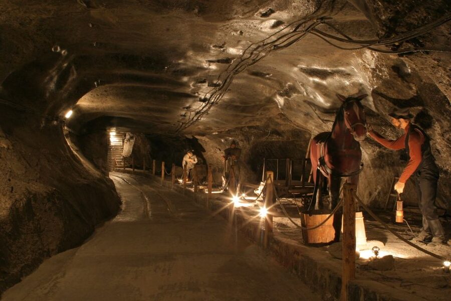 From Krakow: Wieliczka Salt Mine Tour - Time on the ground: what 3 hours really feels like