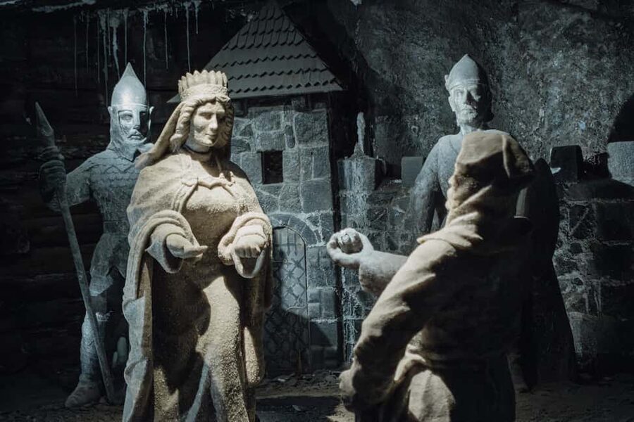 From Kraków: Wieliczka Salt Mine Tour & Fast-Track Ticket - Why Wieliczka Salt Mine Feels Like a Whole Other World