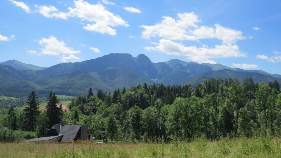 From Krakow: Zakopane Full-Day Tour with Lunch Option - Winter version: Snowlandia, the fun swap for Krupówki time