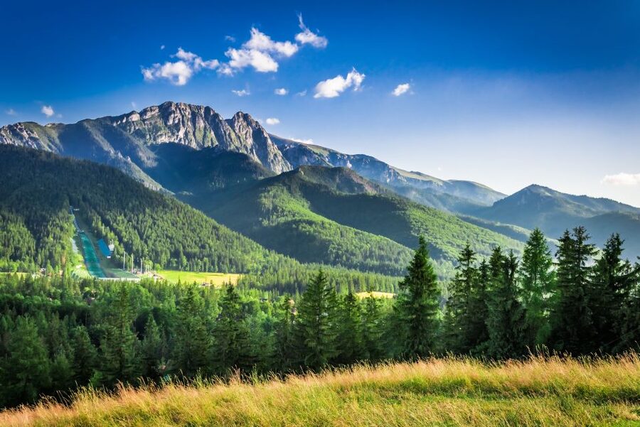 From Krakow: Zakopane Tour with Gubalowka Funicular & Museum - Krakow to the Tatras: why a 10-hour tour still feels worth it
