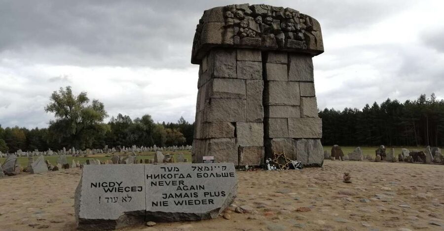 From Warsaw: Guided Tour of Treblinka Camp - Treblinka from Warsaw: the drive is part of the lesson