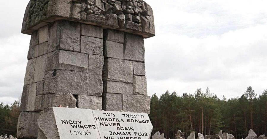 From Warsaw: Treblinka Camp 6-Hour Private Tour - Why Treblinka needs a guided, private pace