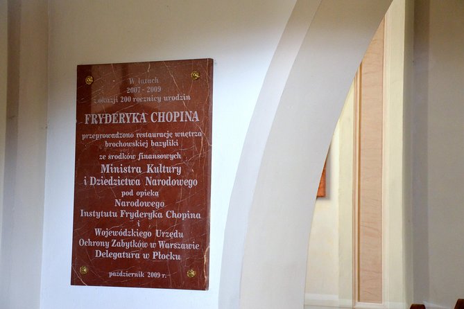 Fryderyk Chopin's Birthplace Half Day Private Tour from Warsaw - Stop 1: Dom Urodzenia Fryderyka Chopina and the Fryderyk Chopin Museum