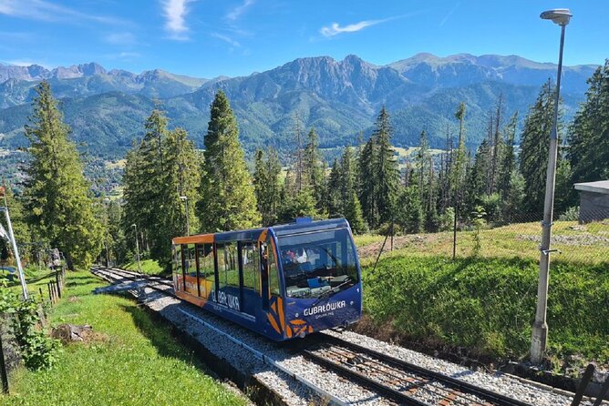 Full-Day Dunajec Rafting and Zakopane Tour from Krakow - Why this day trip from Krakow makes sense