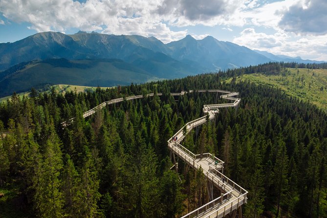 Full-Day Zakopane and Slovakia Treetop Walk From Krakow - Ždiar, the Slovak Folk Village Stop That Adds Context