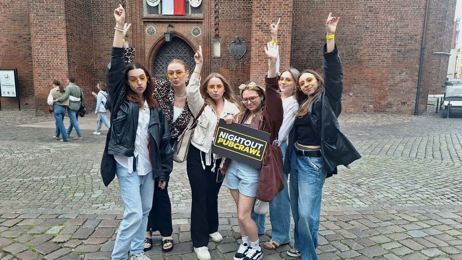 Gdansk 2026: Pub Crawl with Local Guide and Welcome Shots - Who This Tour Fits Best in Your Gdańsk Plan