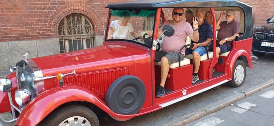 Gdańsk: City Tour by Electric Golf Cart - Granary Island, the Crane, and spotting the city’s waterfront clues